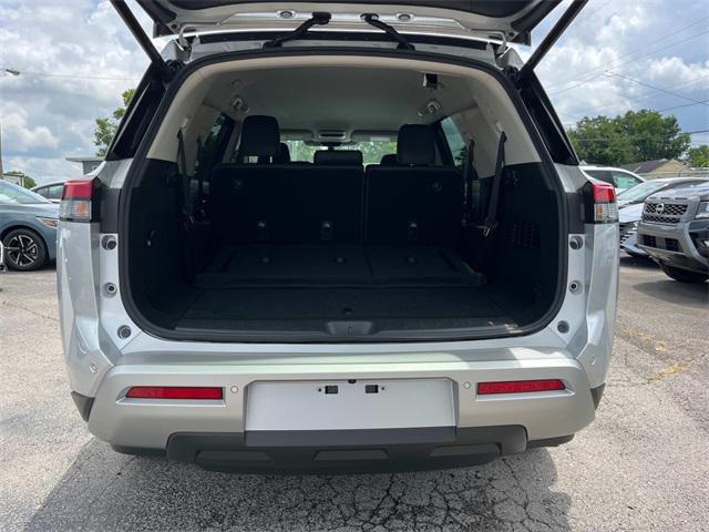 new 2025 Nissan Pathfinder car, priced at $41,921