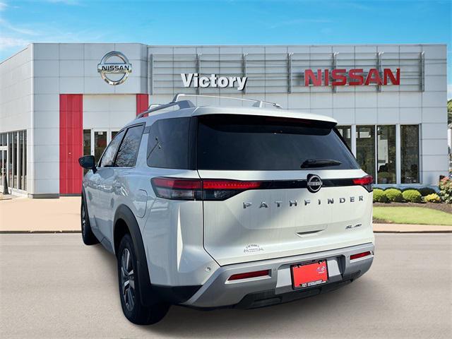 new 2024 Nissan Pathfinder car, priced at $38,464