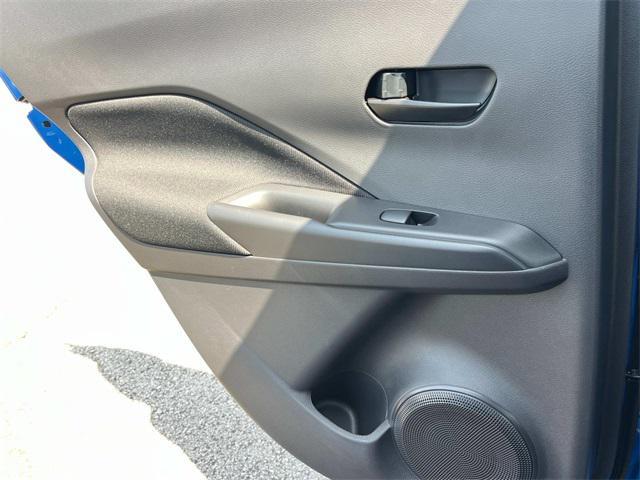 new 2025 Nissan Kicks car, priced at $22,620