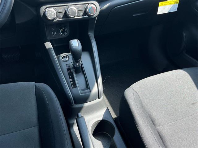 new 2025 Nissan Kicks car, priced at $22,620