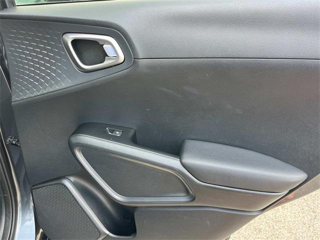 used 2021 Kia Soul car, priced at $14,999