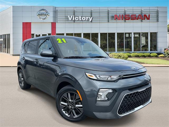 used 2021 Kia Soul car, priced at $15,537
