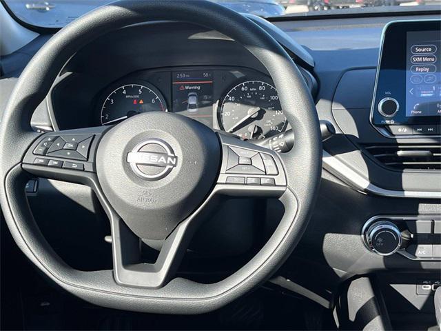 new 2025 Nissan Altima car, priced at $27,750