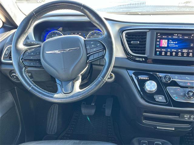 used 2019 Chrysler Pacifica car, priced at $16,791