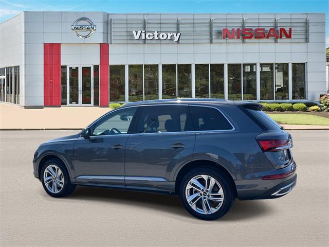 used 2024 Audi Q7 car, priced at $47,999
