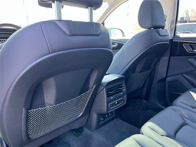 used 2024 Audi Q7 car, priced at $47,999