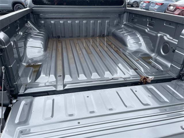 new 2025 Nissan Frontier car, priced at $35,625