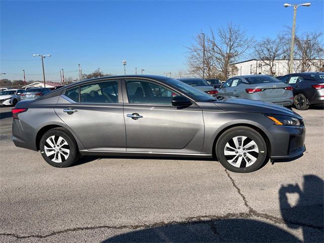 new 2025 Nissan Altima car, priced at $27,505