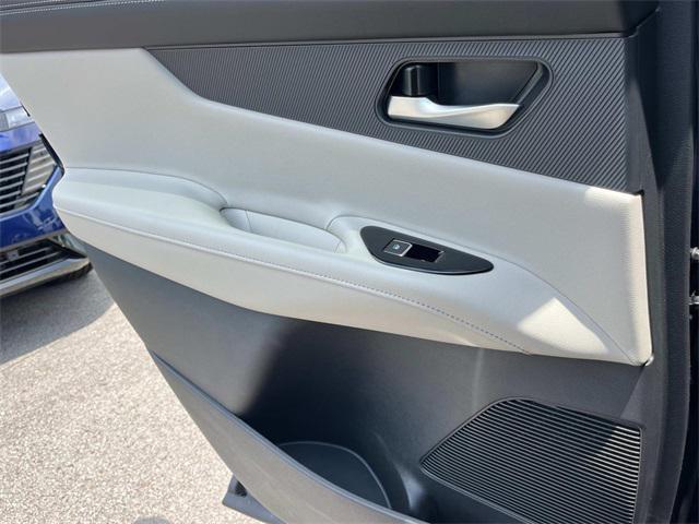 new 2025 Nissan Murano car, priced at $43,636