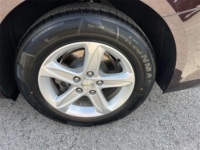 used 2020 Chevrolet Malibu car, priced at $15,366