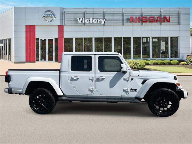 used 2021 Jeep Gladiator car, priced at $33,484