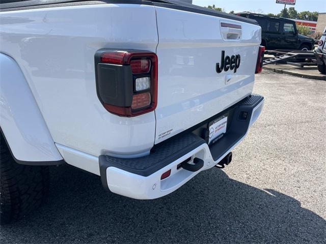 used 2021 Jeep Gladiator car, priced at $33,484