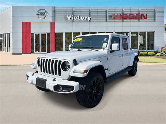 used 2021 Jeep Gladiator car, priced at $33,484