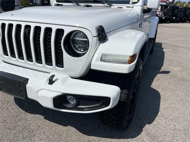 used 2021 Jeep Gladiator car, priced at $33,484