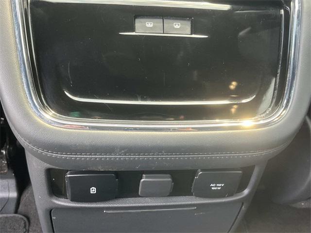 used 2022 Lincoln Navigator car, priced at $59,700