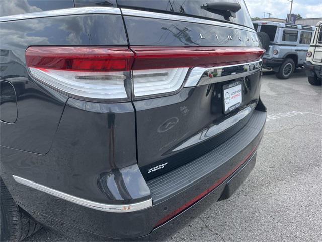 used 2022 Lincoln Navigator car, priced at $59,700