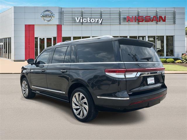 used 2022 Lincoln Navigator car, priced at $59,700