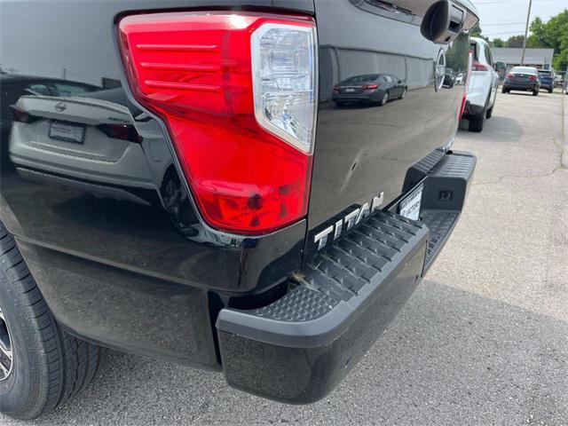 used 2023 Nissan Titan car, priced at $33,721