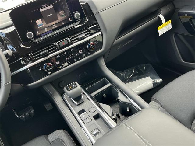 new 2025 Nissan Pathfinder car, priced at $38,769