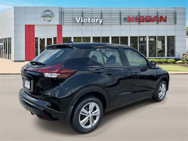 new 2025 Nissan Kicks car, priced at $22,069