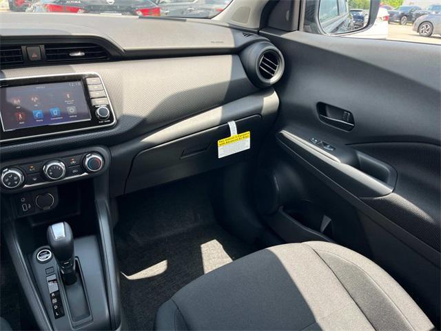 new 2025 Nissan Kicks car, priced at $22,069