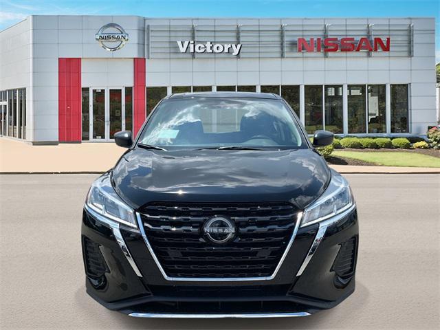 new 2025 Nissan Kicks car, priced at $22,069