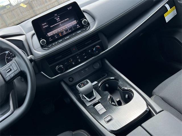 new 2025 Nissan Rogue car