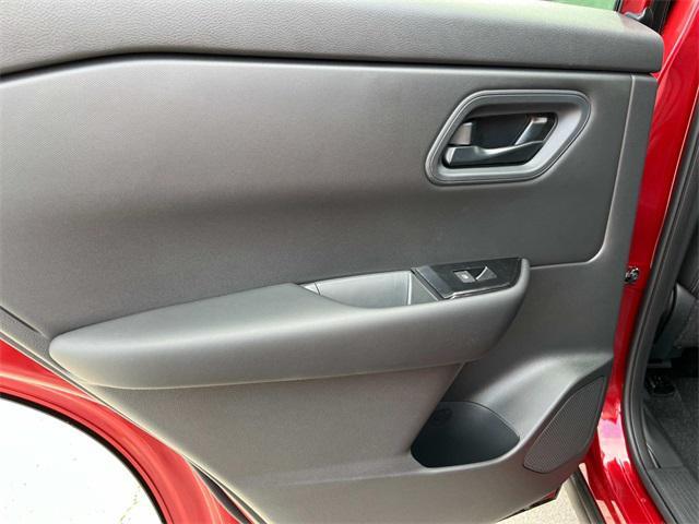new 2025 Nissan Rogue car