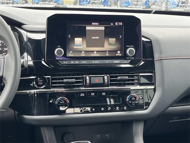 new 2025 Nissan Pathfinder car, priced at $38,977