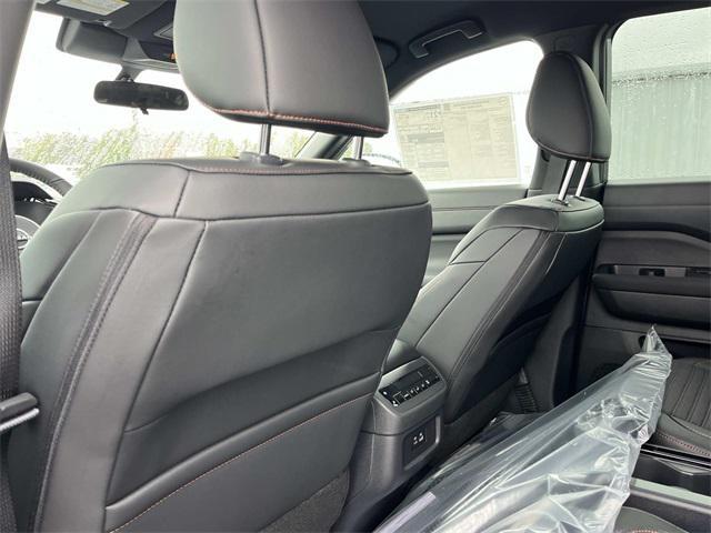 new 2025 Nissan Pathfinder car, priced at $38,977