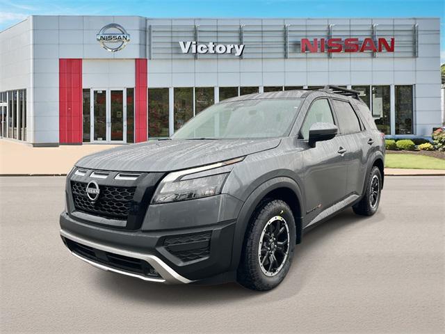 new 2025 Nissan Pathfinder car, priced at $38,977