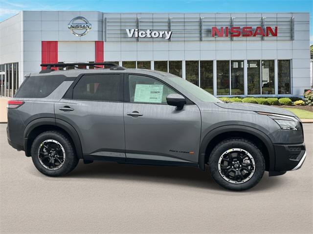 new 2025 Nissan Pathfinder car, priced at $38,977