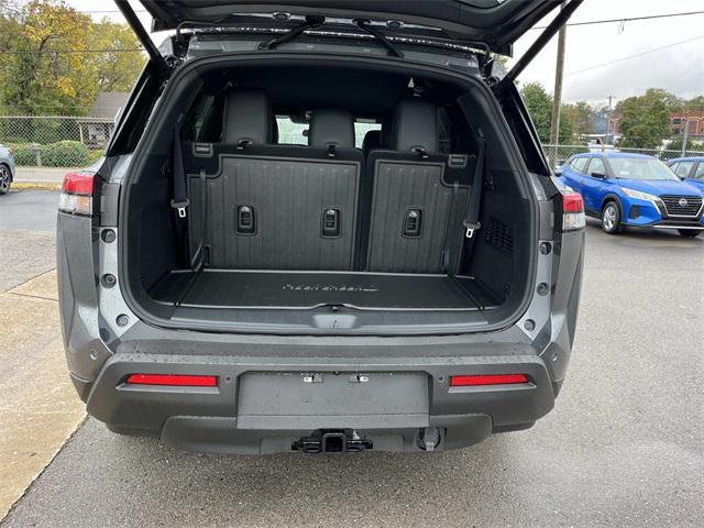new 2025 Nissan Pathfinder car, priced at $38,977