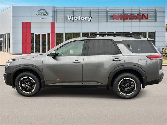 new 2025 Nissan Pathfinder car, priced at $38,977