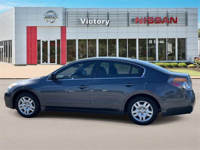 used 2009 Nissan Altima car, priced at $7,822