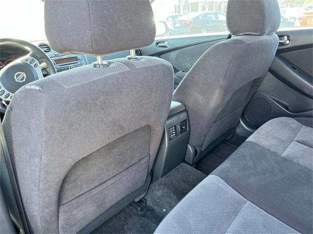used 2009 Nissan Altima car, priced at $7,822