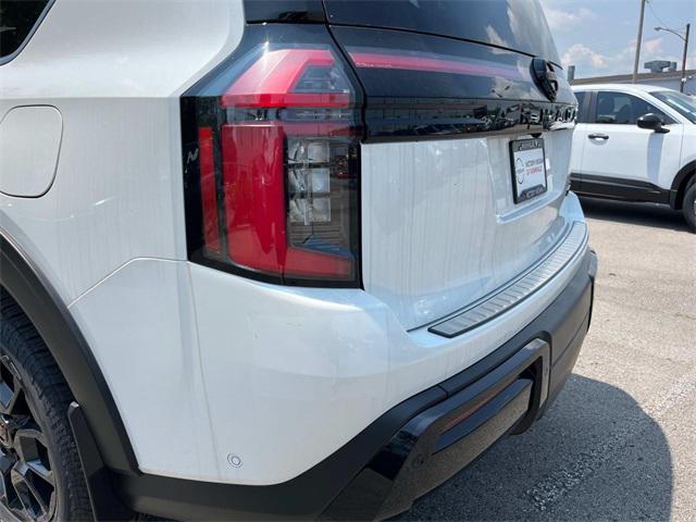 new 2025 Nissan Armada car, priced at $72,526