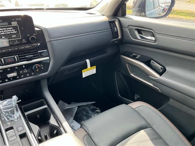 new 2025 Nissan Pathfinder car, priced at $46,885