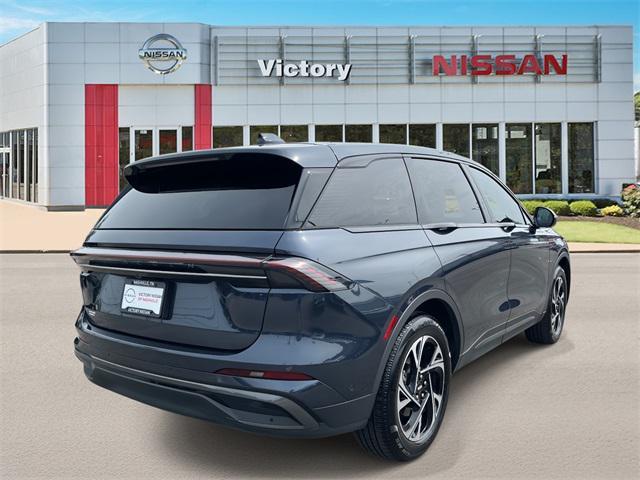 used 2024 Lincoln Nautilus car, priced at $48,151