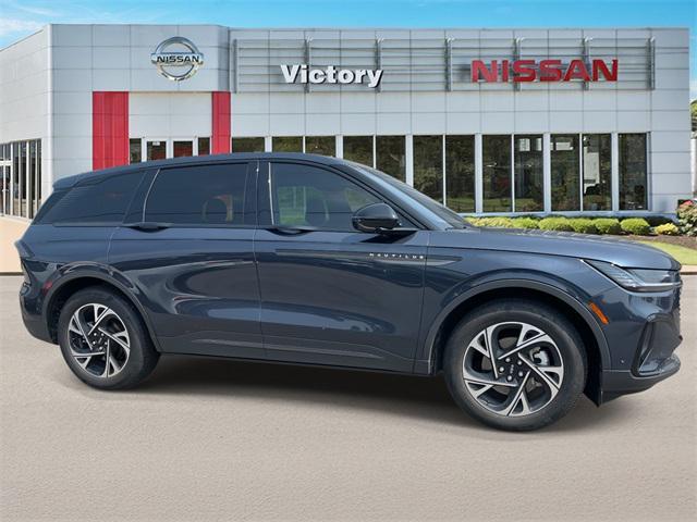 used 2024 Lincoln Nautilus car, priced at $48,151