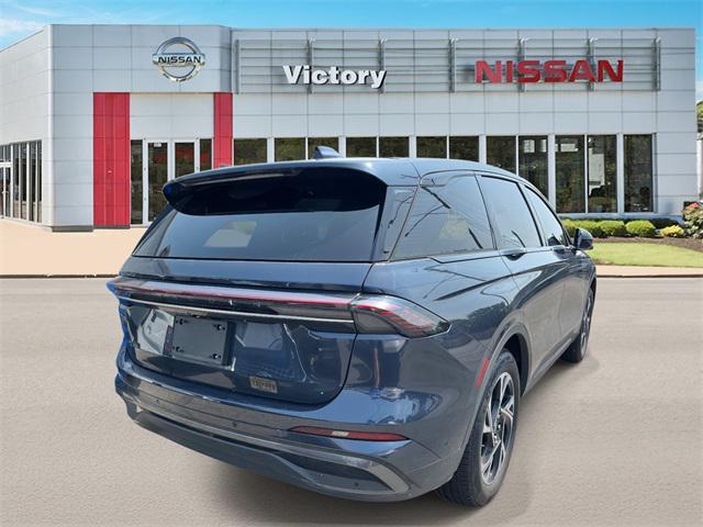 used 2024 Lincoln Nautilus car, priced at $48,151