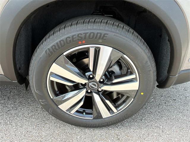 new 2025 Nissan Rogue car, priced at $35,995