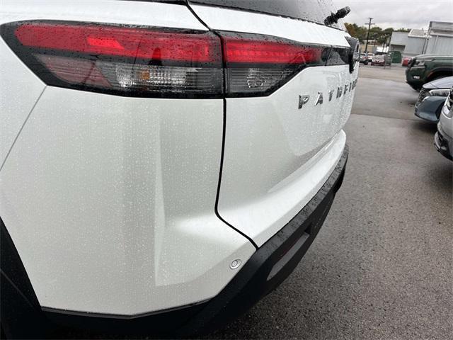 new 2025 Nissan Pathfinder car, priced at $34,894