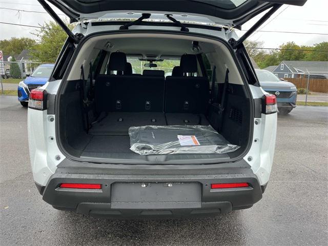 new 2025 Nissan Pathfinder car, priced at $34,894