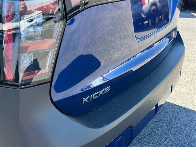 new 2025 Nissan Kicks car, priced at $23,921