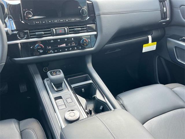 new 2025 Nissan Pathfinder car, priced at $43,704