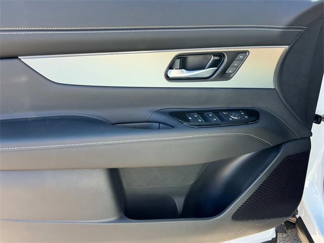new 2025 Nissan Murano car, priced at $45,700