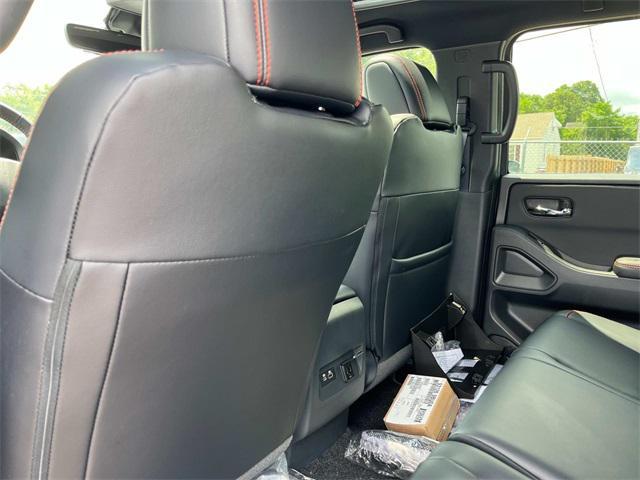 new 2025 Nissan Frontier car, priced at $45,426