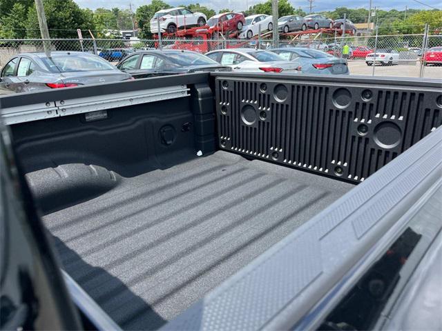 new 2025 Nissan Frontier car, priced at $45,426