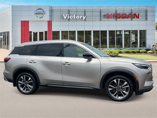 used 2025 INFINITI QX60 car, priced at $48,931